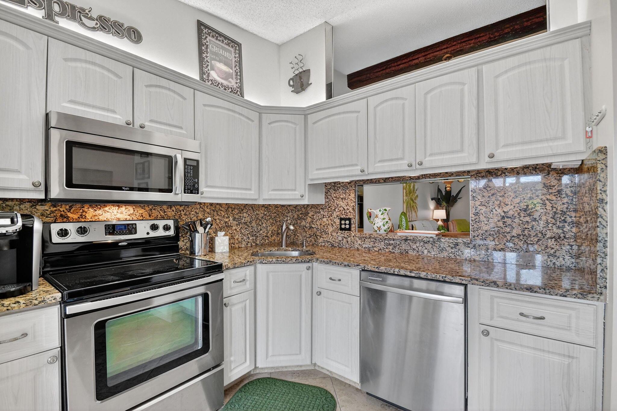 Pine Ridge North II Condo