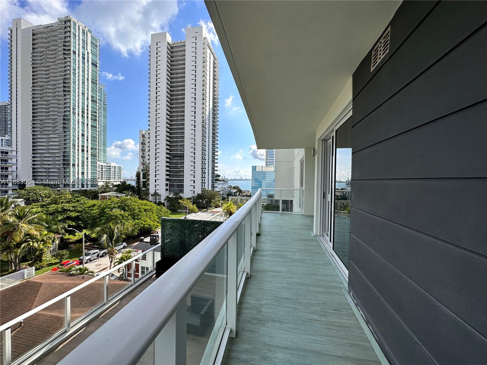 26 Edgewater Condo