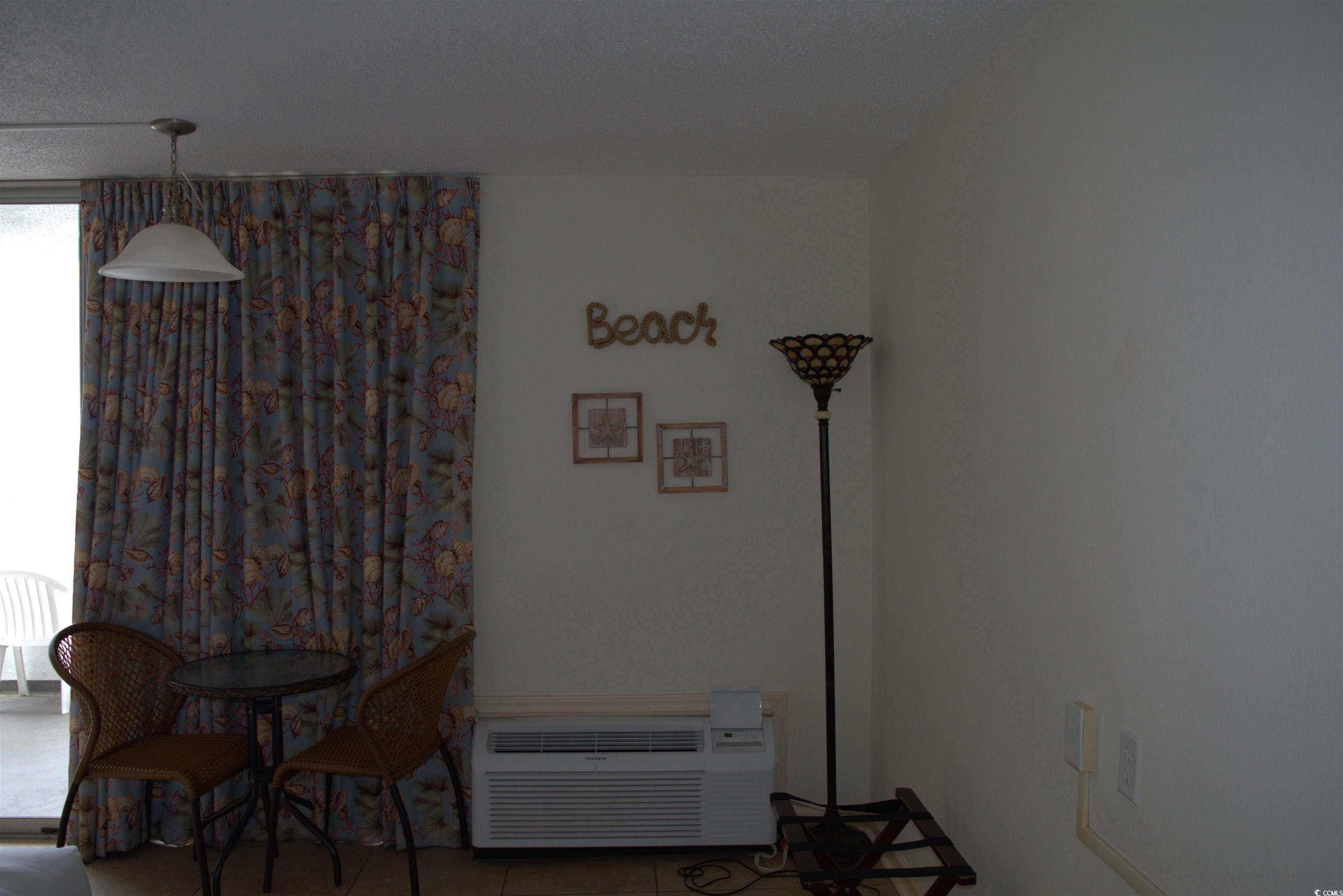 2520366 | Photo 8