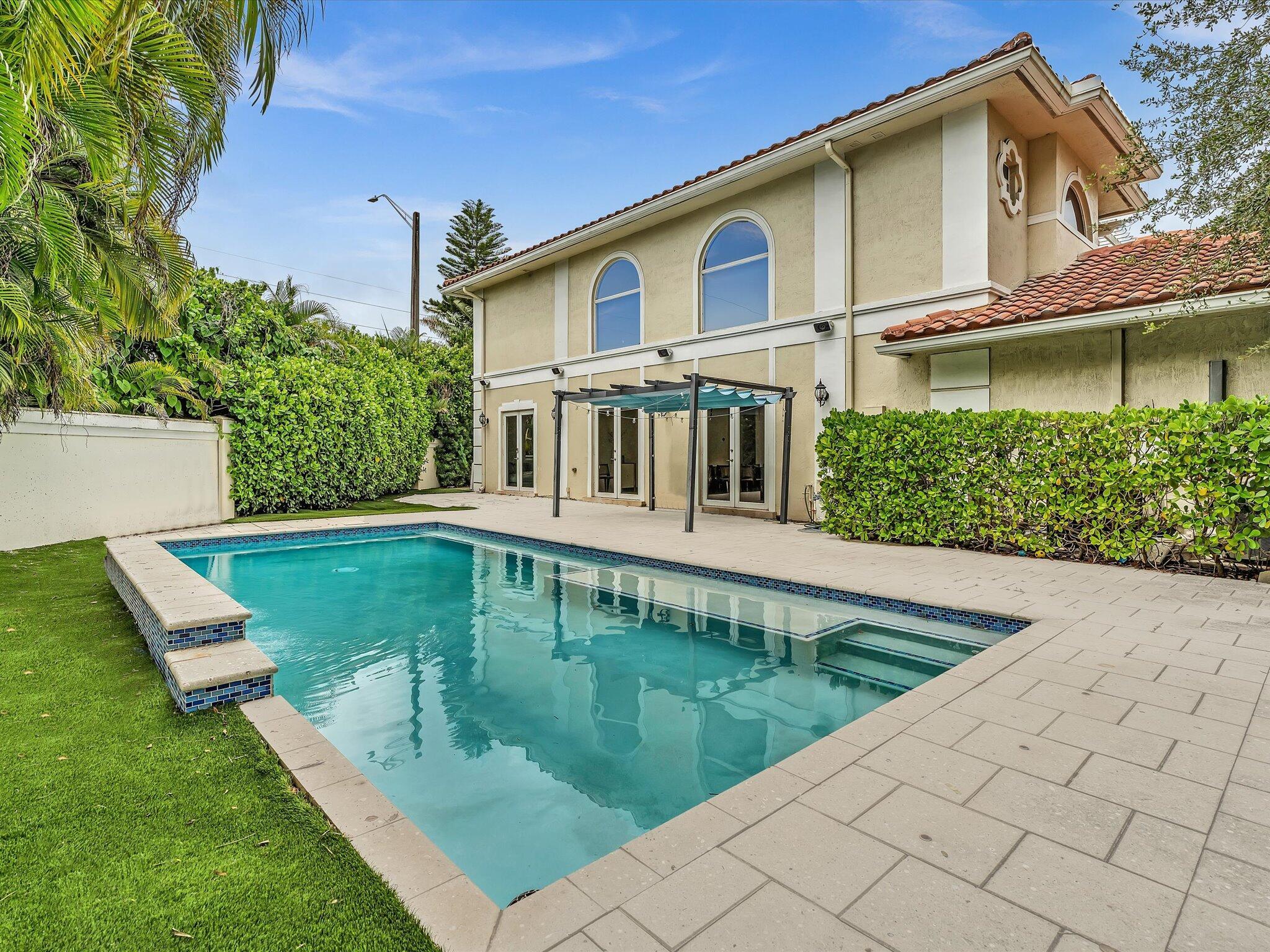 Homes for sale in Dania Beach, FL | 3555 Forest View Circle, Dania Beach, FL 33312 | MLS# R11117496