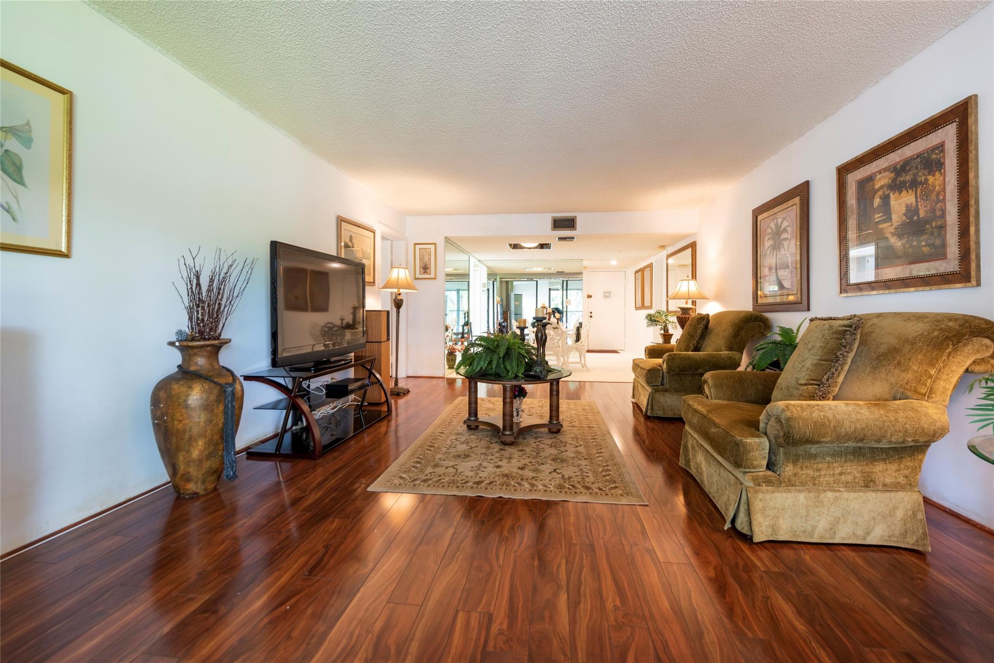 Homes for sale in Weston, FL | 16325 Golf Club Rd #210, Weston, FL 33326 | MLS# F10519980