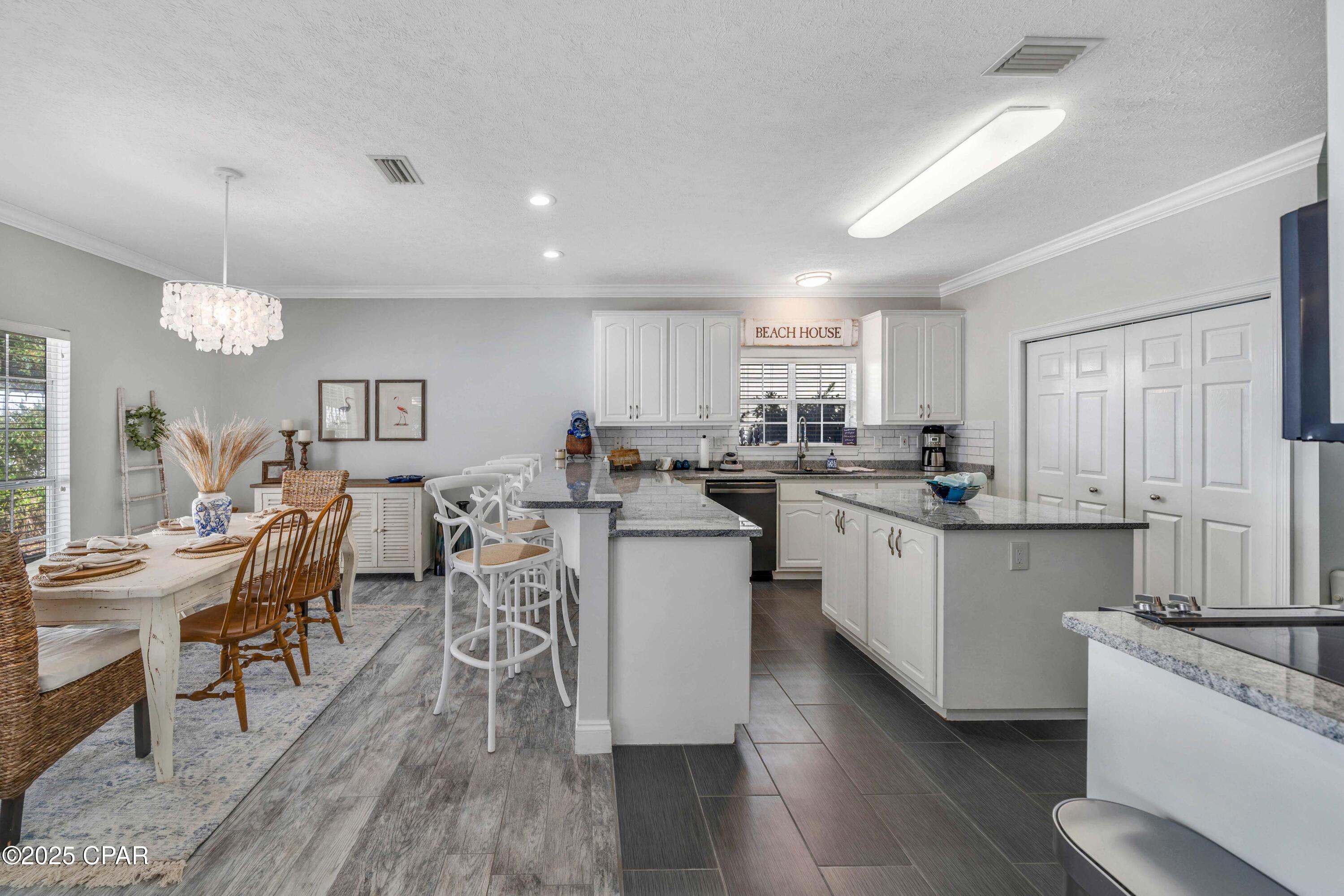 Image 23 For 7009 Lagoon Drive 106