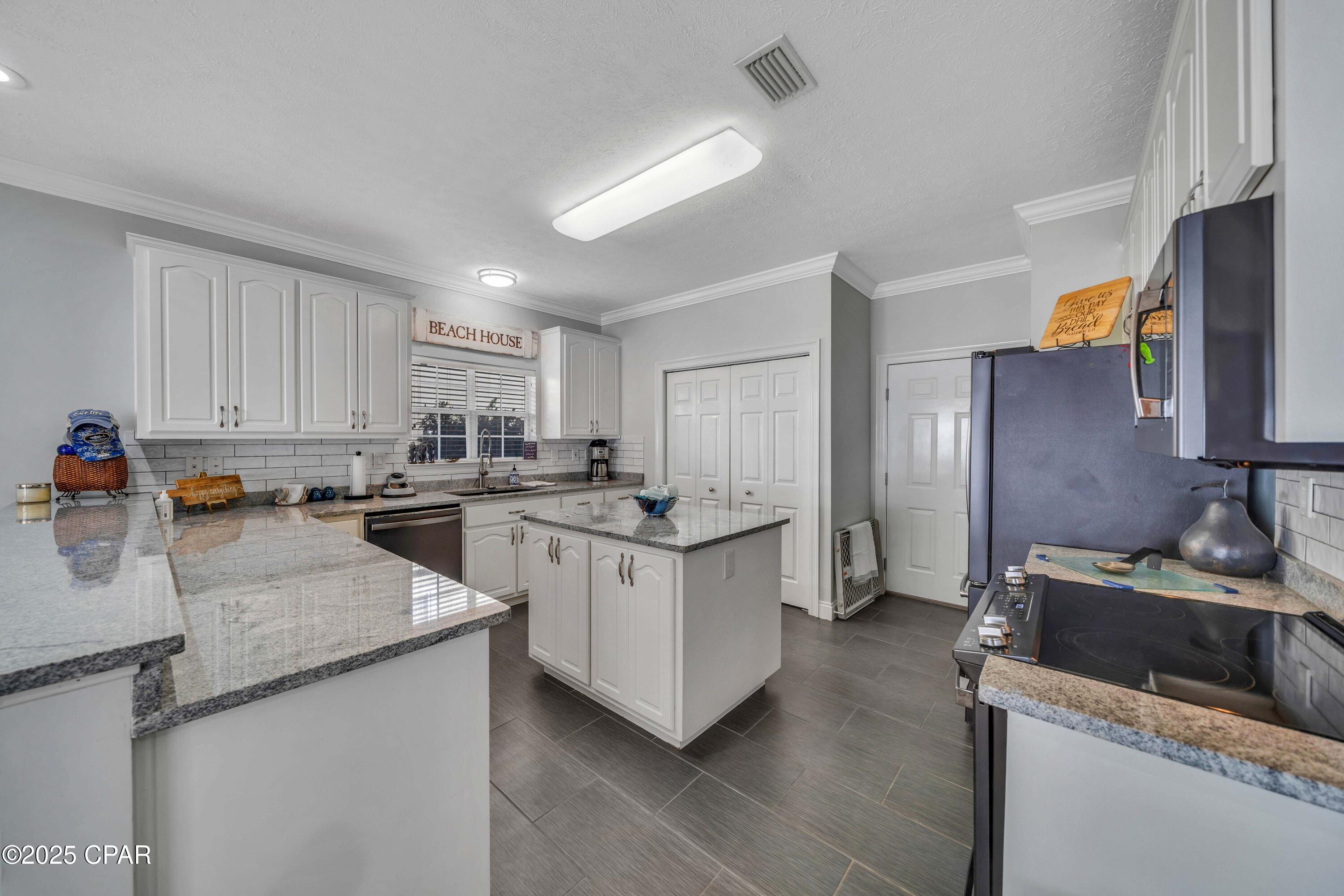 Image 26 For 7009 Lagoon Drive 106