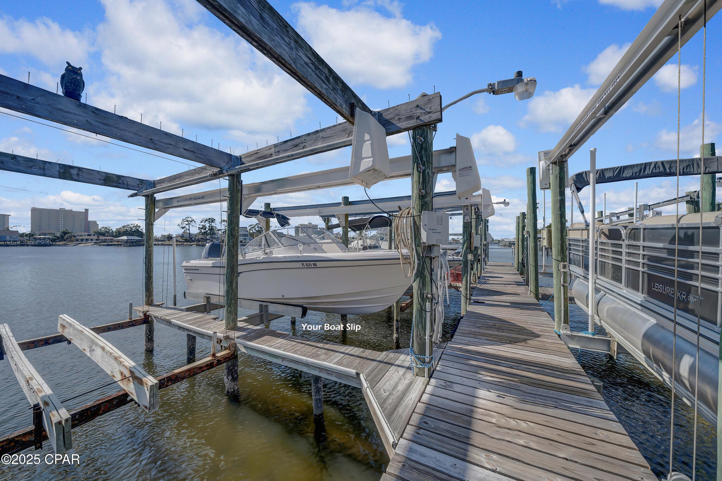 Image 4 For 7009 Lagoon Drive 106