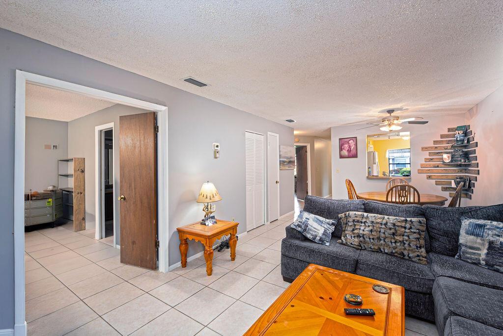 Homes for sale in Fort Pierce, FL | 6034 Indrio Road #1, Fort Pierce, FL 34951 | MLS# R11117503