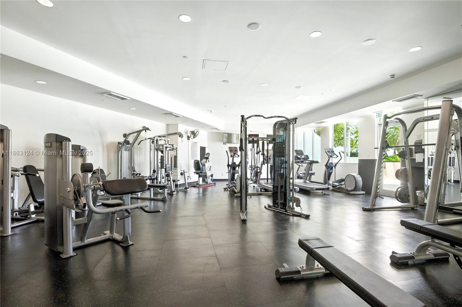 2475 Brickell Ave #2610, Miami FL 33129