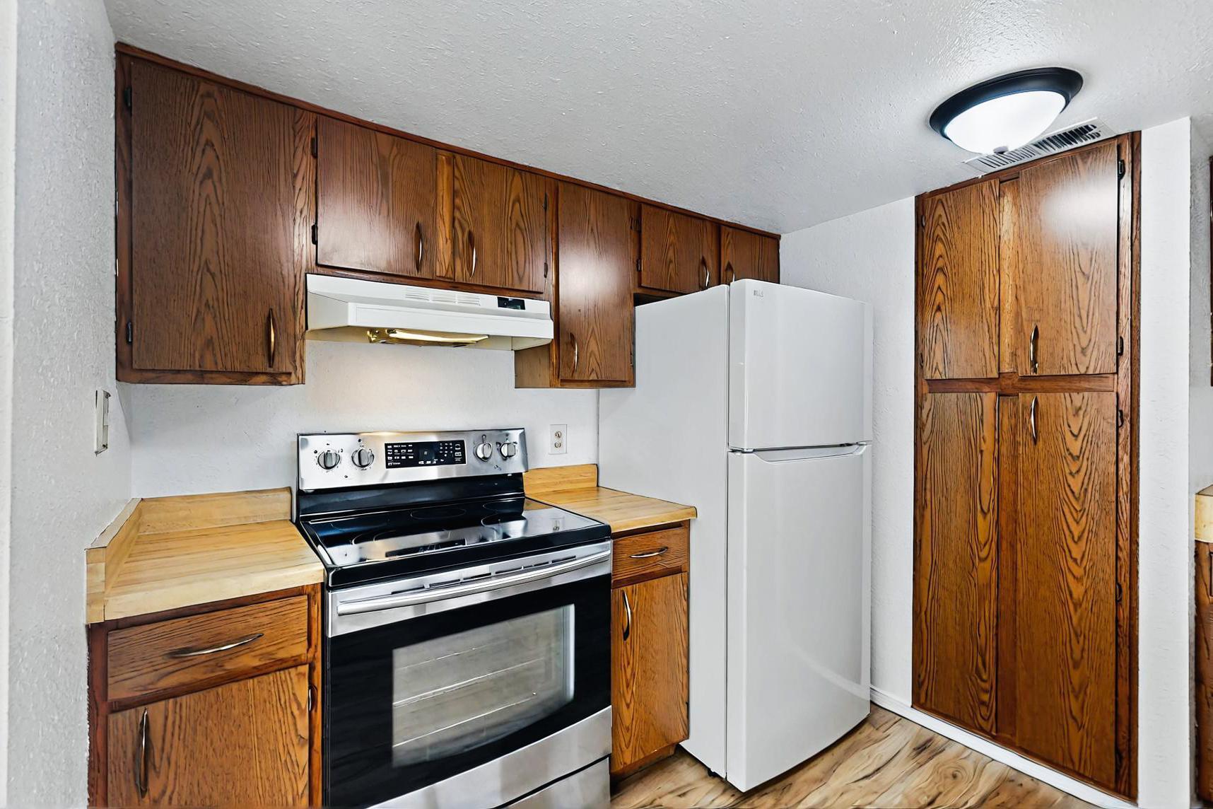 Homes for sale in Albuquerque, NM | 3501 Juan Tabo Blvd Ne #J4, Albuquerque, NM 87111 | MLS# 1090078