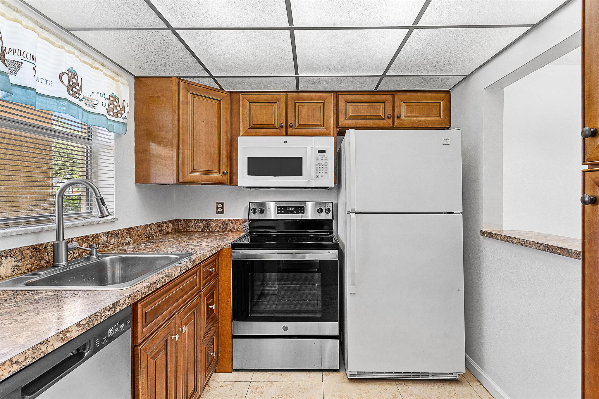 Homes for sale in Boca Raton, FL | 9855 Sandalfoot Boulevard #305, Boca Raton, FL 33428 | MLS# R11117591