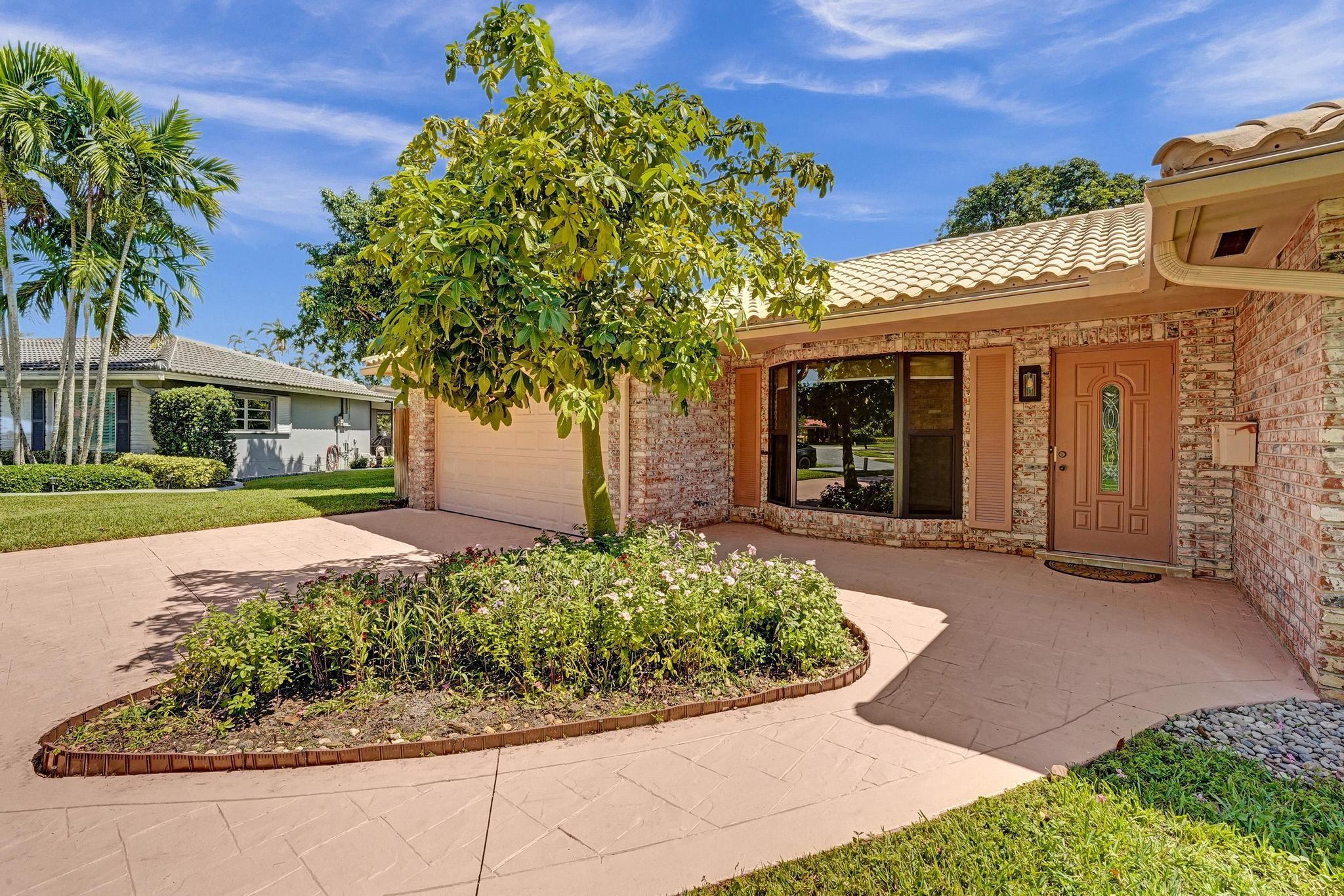 Homes for sale in Plantation, FL | 640 Sw 62Nd Ave, Plantation, FL 33317 | MLS# F10521358