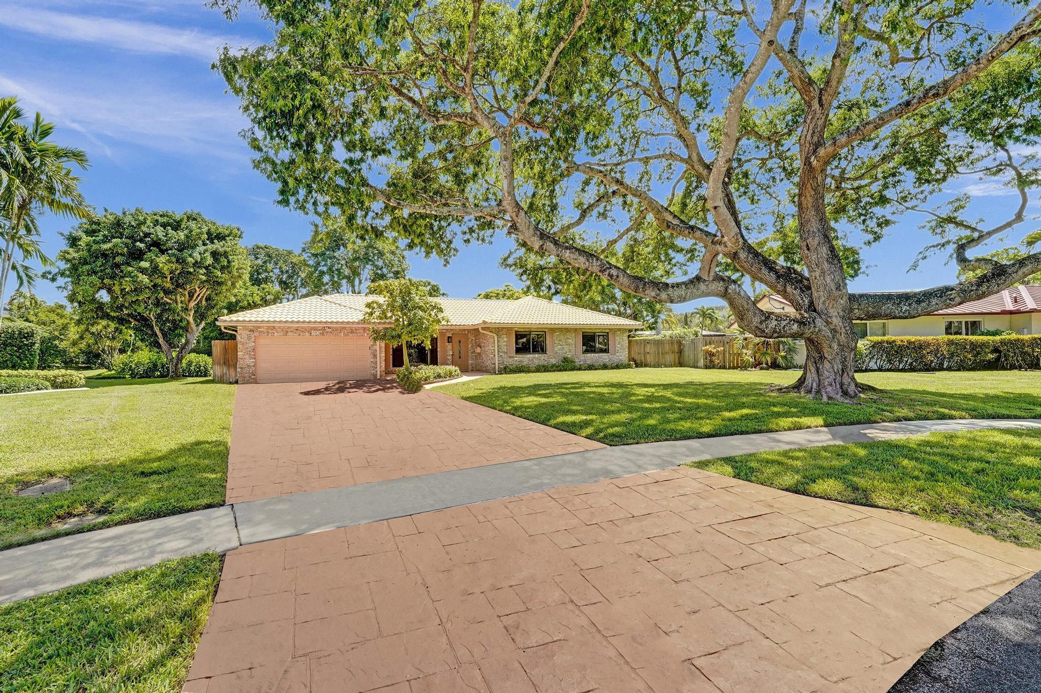 Homes for sale in Plantation, FL | 640 Sw 62Nd Ave, Plantation, FL 33317 | MLS# F10521358