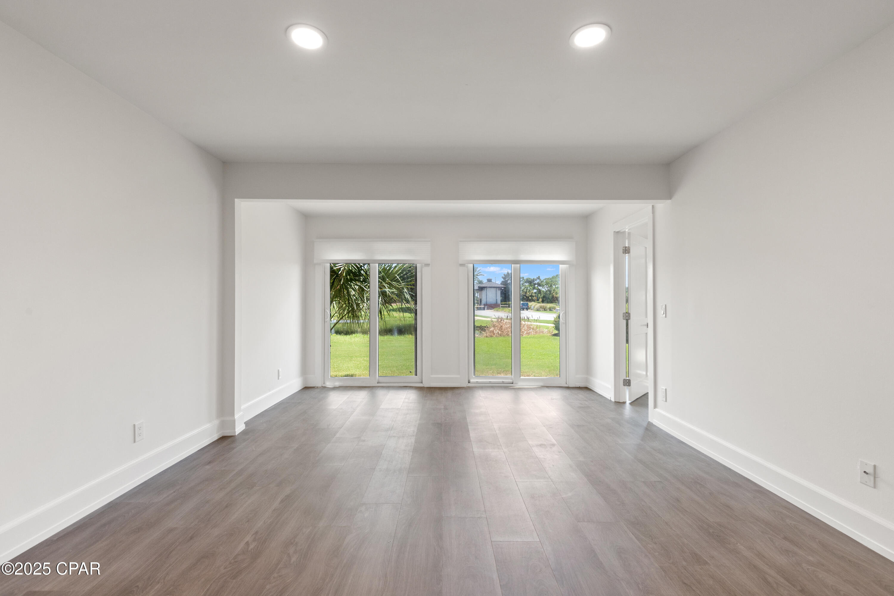 Image 13 For 4725 Bay Point Road 4155