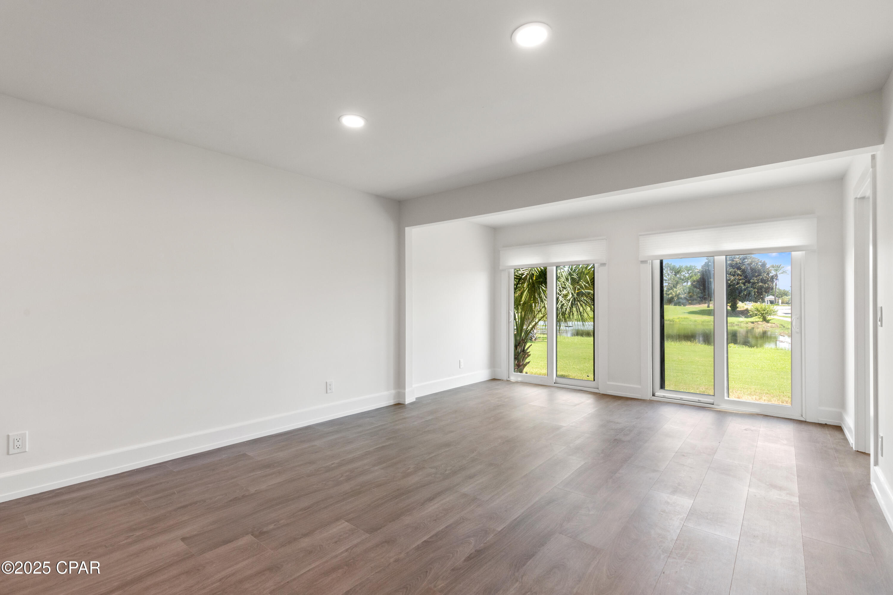 Image 15 For 4725 Bay Point Road 4155