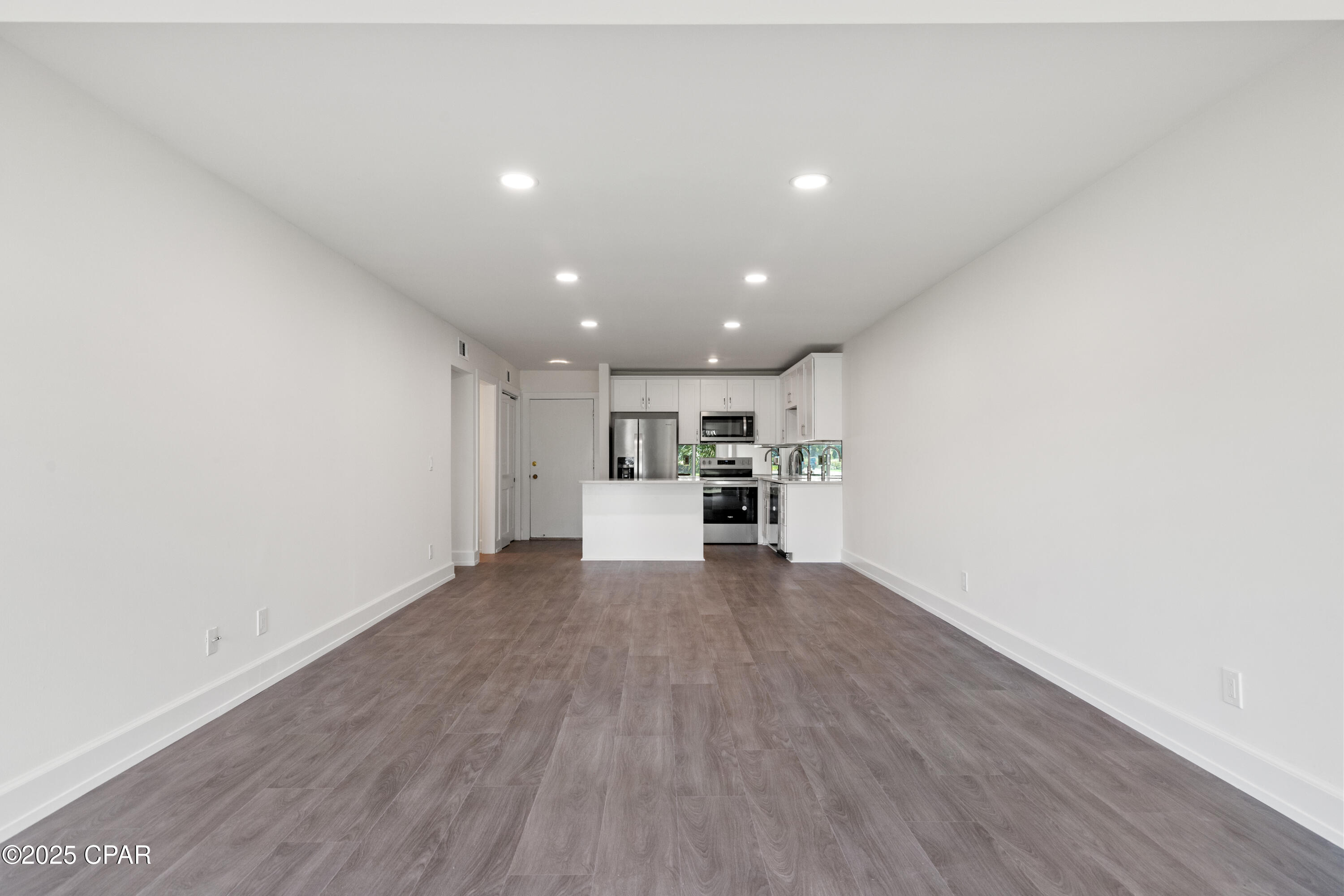 Image 16 For 4725 Bay Point Road 4155