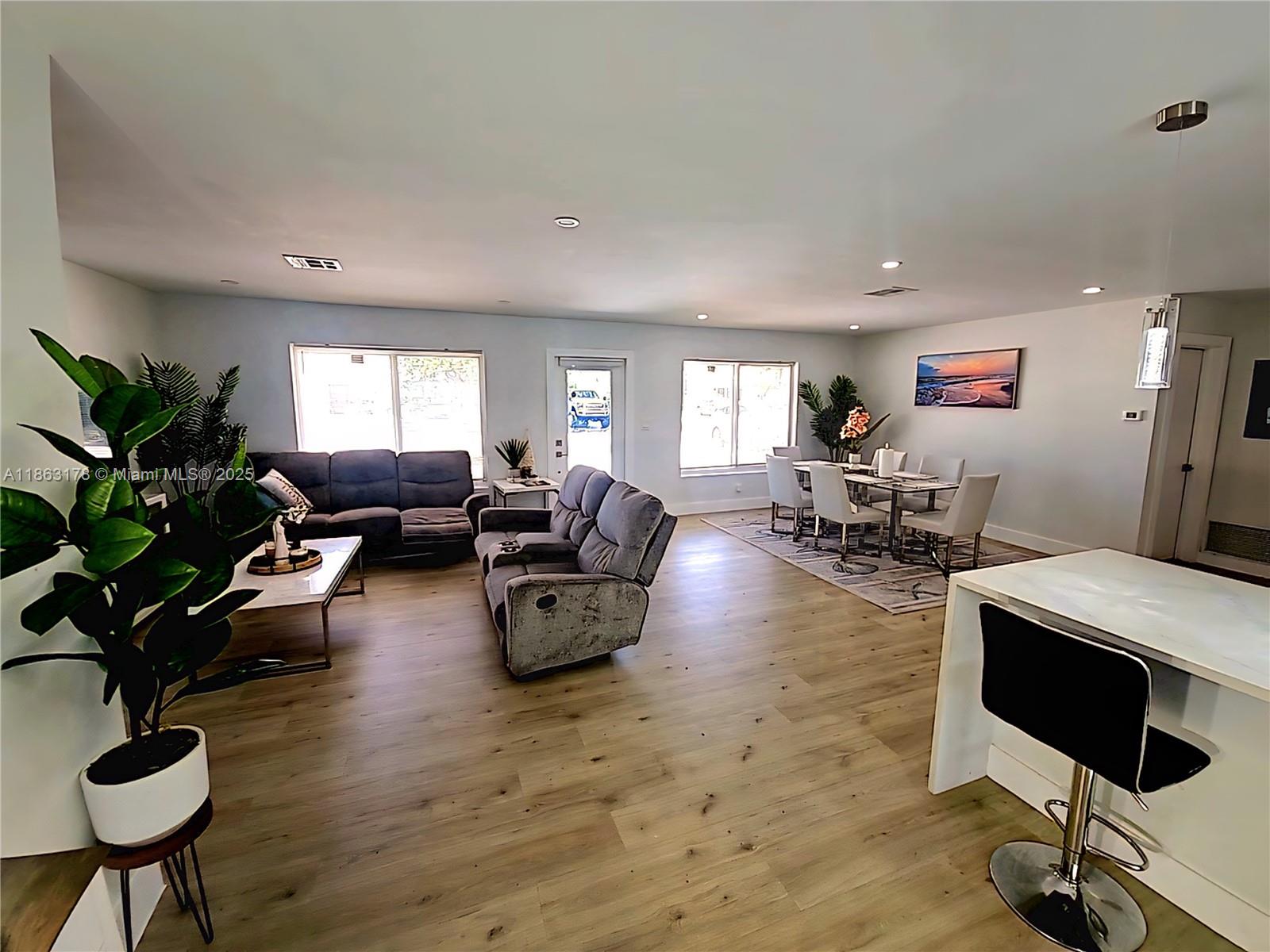 Homes for sale in Fort Lauderdale, FL | 1430 Ne 53Rd Ct, Fort Lauderdale, FL 33334 | MLS# A11863178