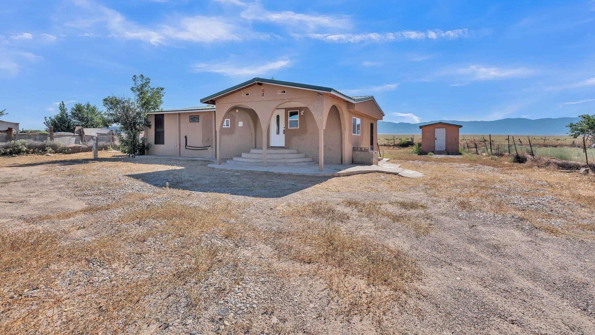 Homes for sale in Los Lunas, NM | 50 Brazaro Ave, Los Lunas, NM 87031 | MLS# 1090064