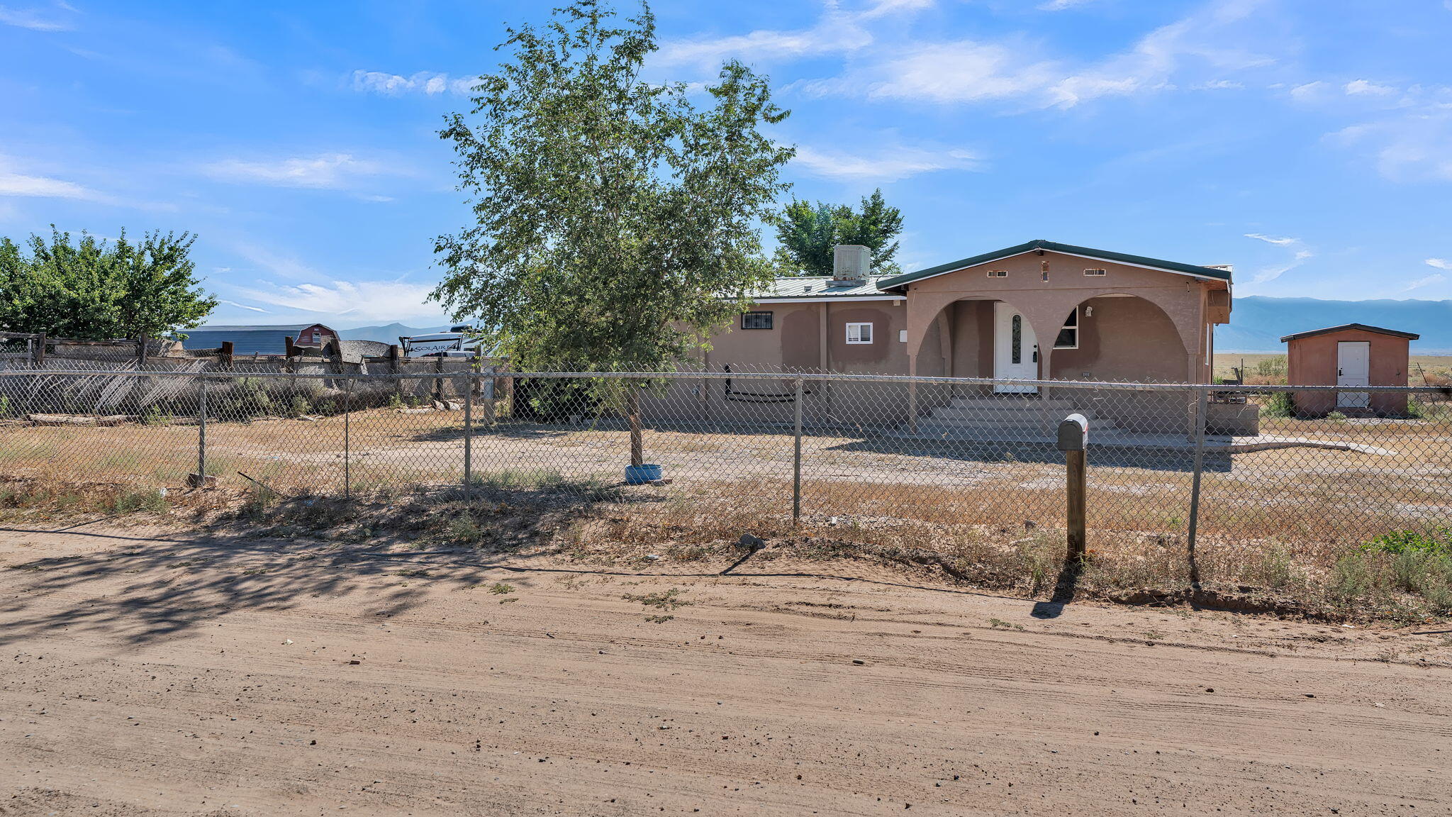 Homes for sale in Los Lunas, NM | 50 Brazaro Ave, Los Lunas, NM 87031 | MLS# 1090064