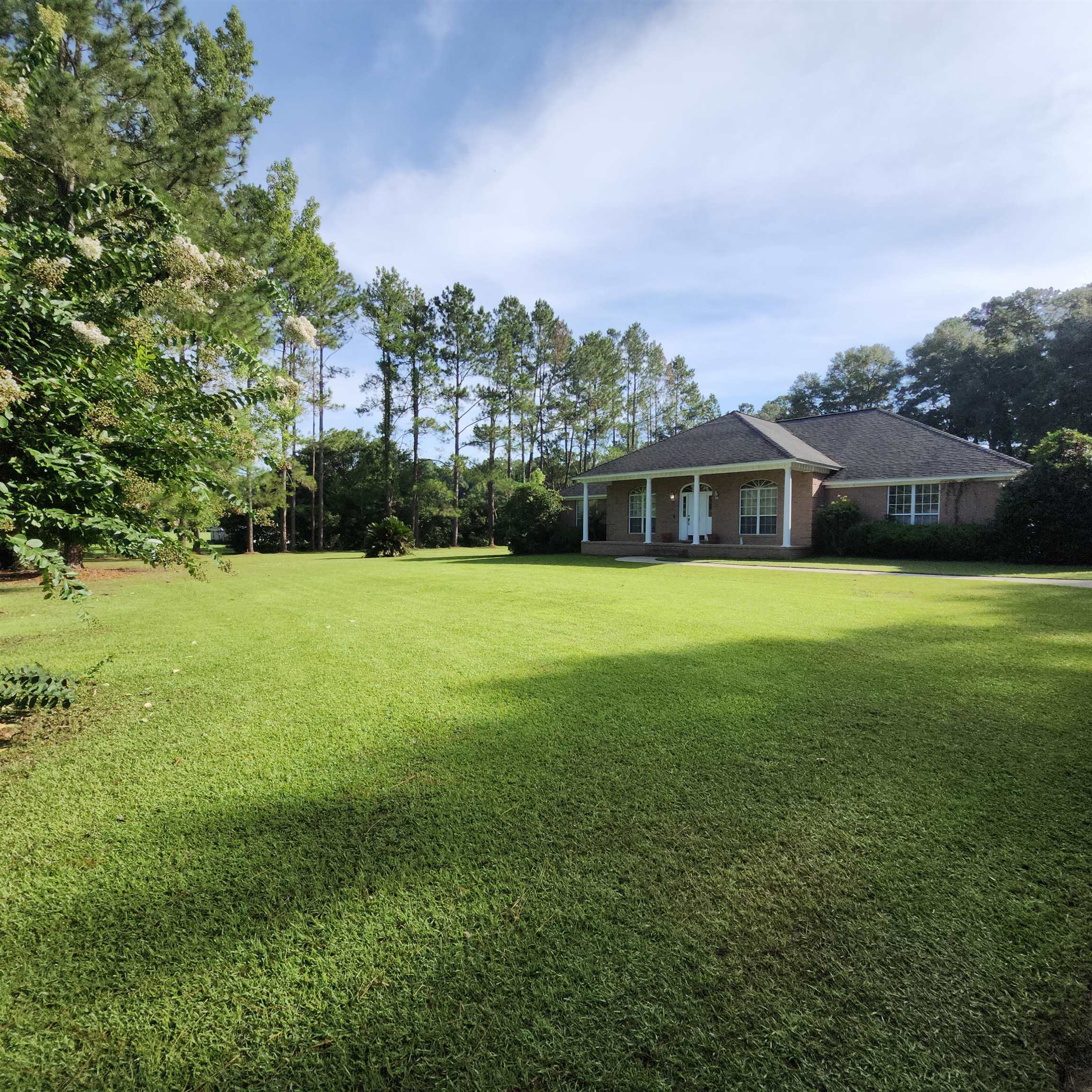 6152  Pickwick Road , Tallahassee, FL, 