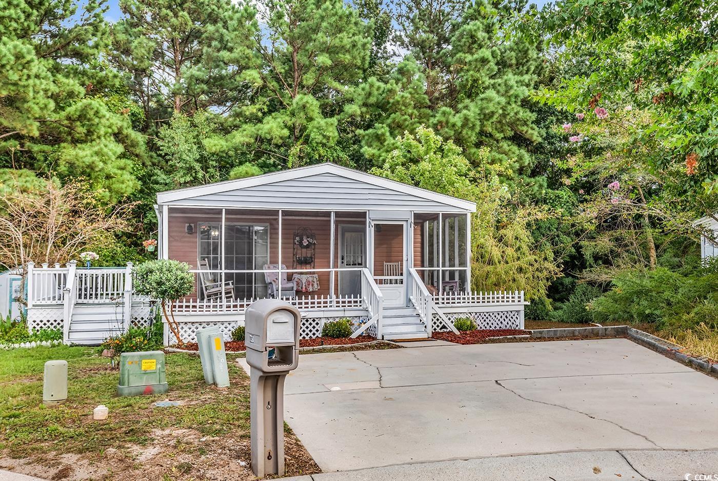 738 Oliver Dr. Garden City, SC 29576