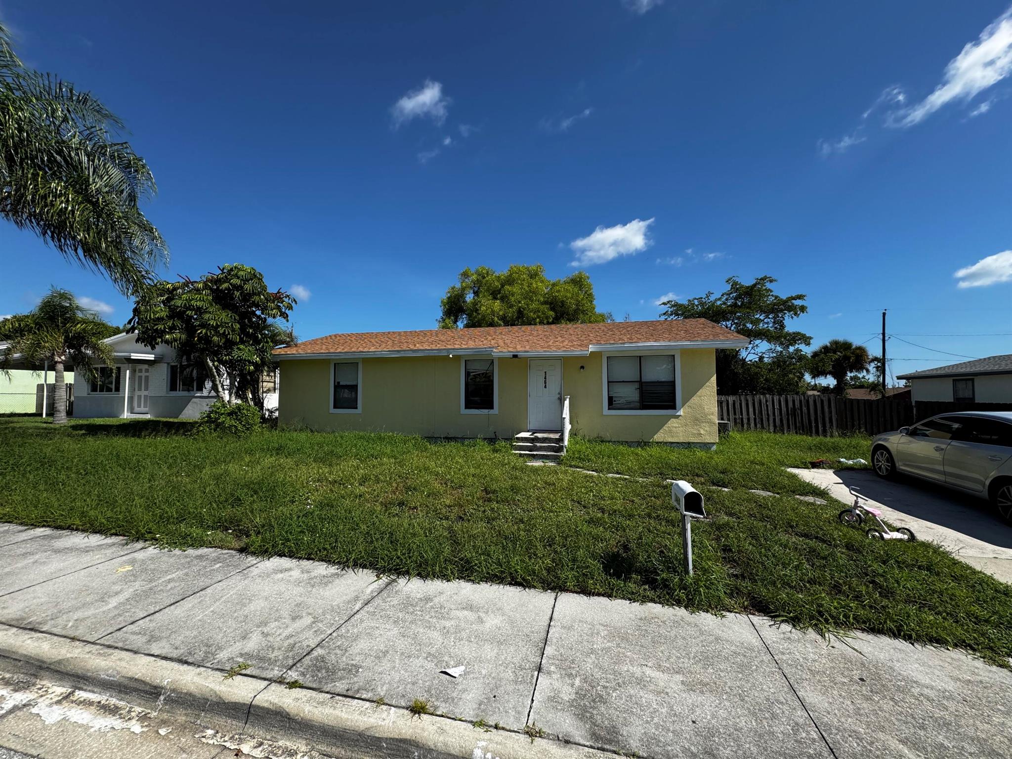 Homes for sale in Riviera Beach, FL | 1464 W 32nd Street, Riviera Beach, FL 33404 | MLS# R11117704