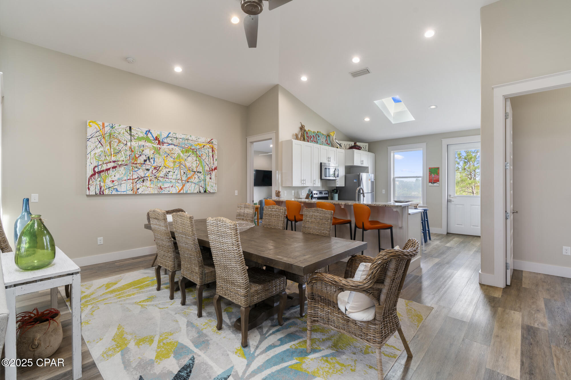 Image 17 For 201 Park Point Circle