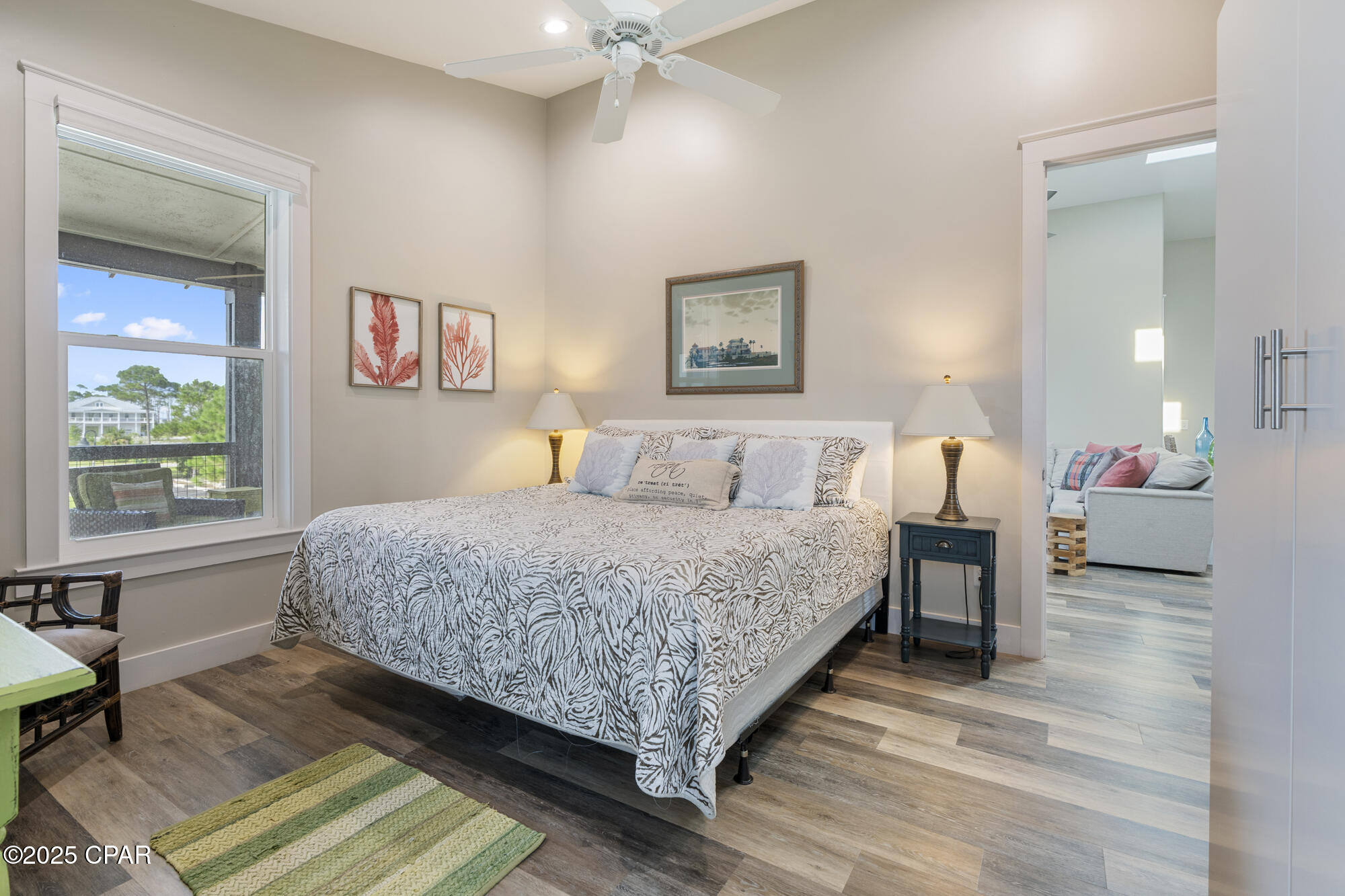 Image 37 For 201 Park Point Circle