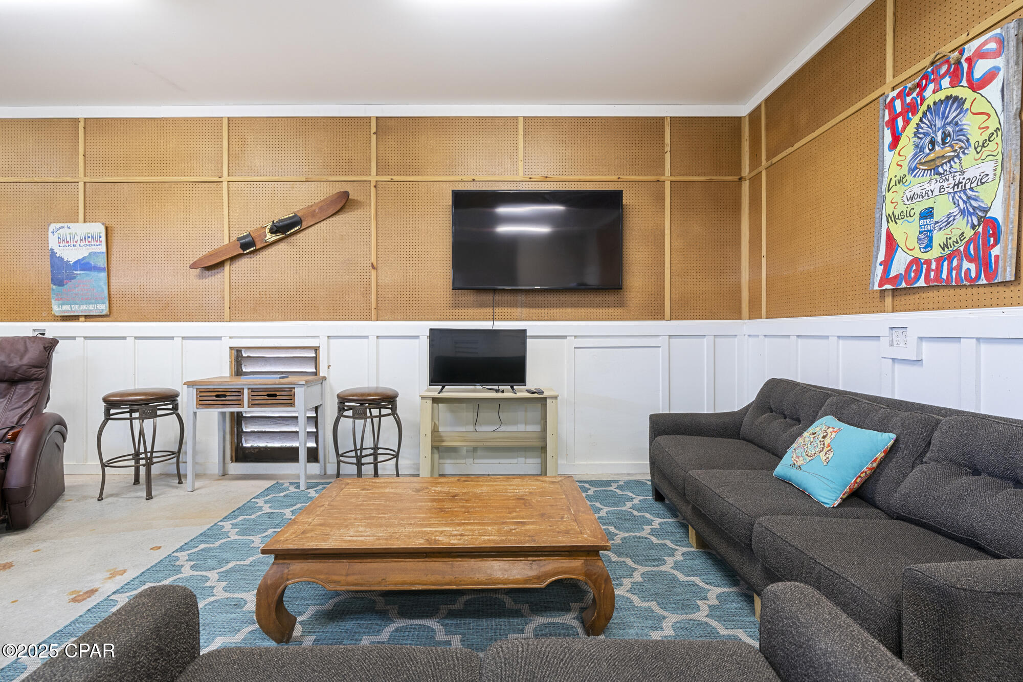 Image 46 For 201 Park Point Circle