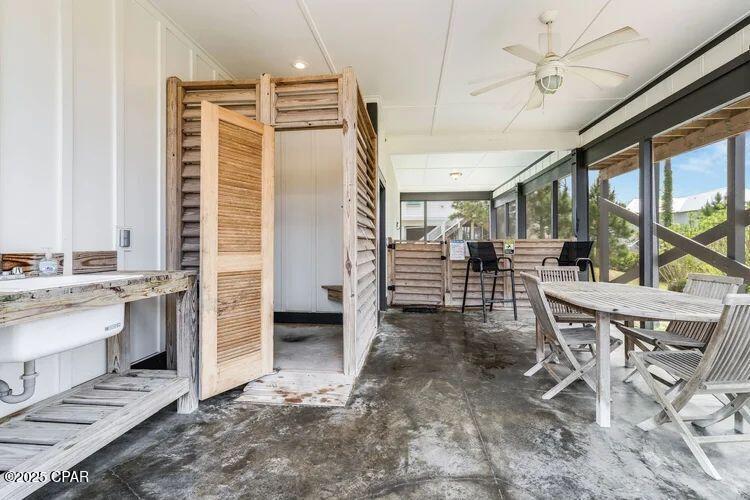 Image 51 For 201 Park Point Circle