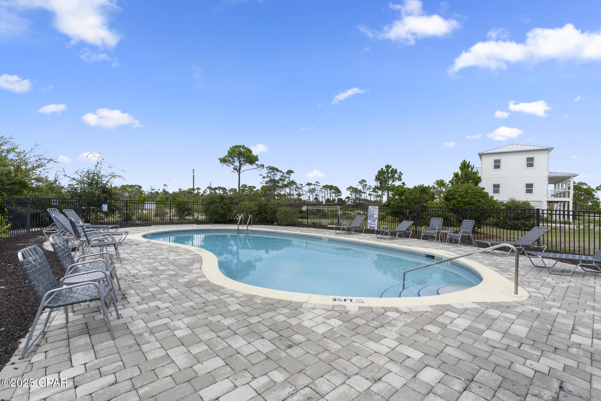 Image 58 For 201 Park Point Circle