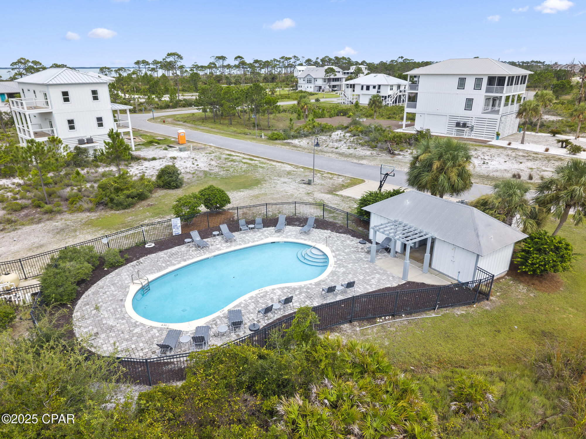 Image 62 For 201 Park Point Circle