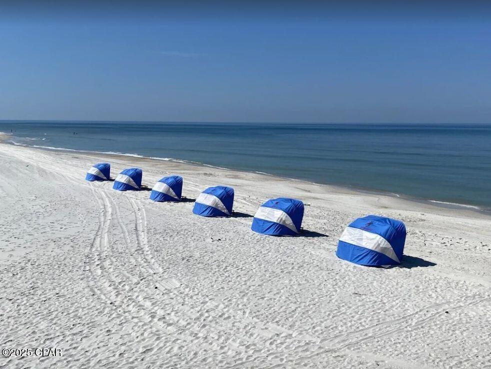 Image 68 For 201 Park Point Circle