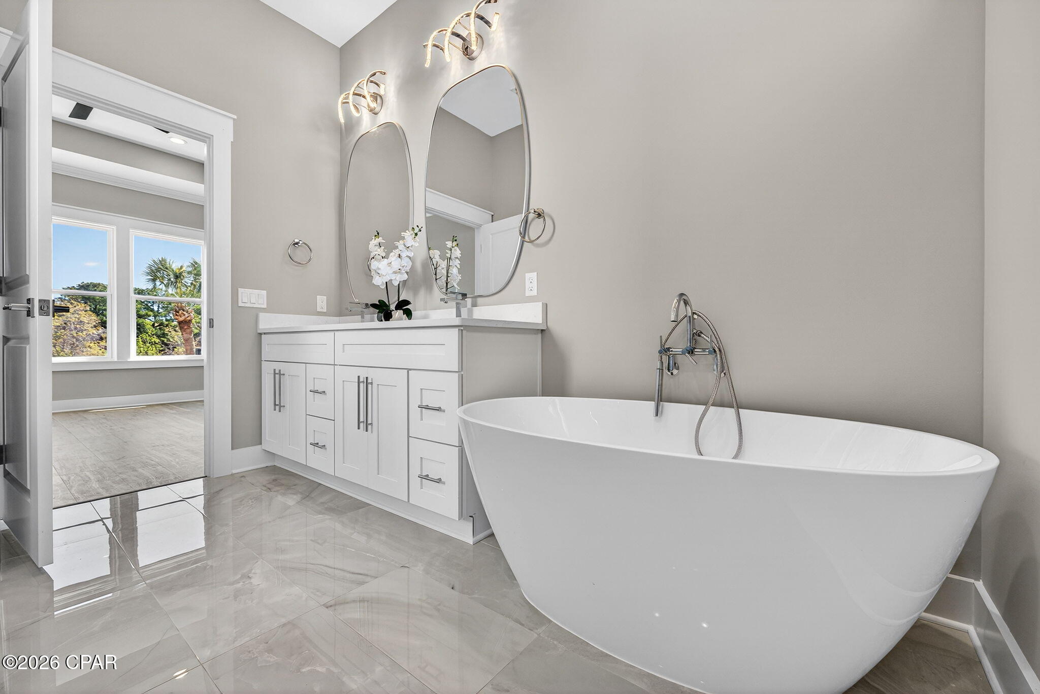 Image 29 For 229 Lullwater Drive