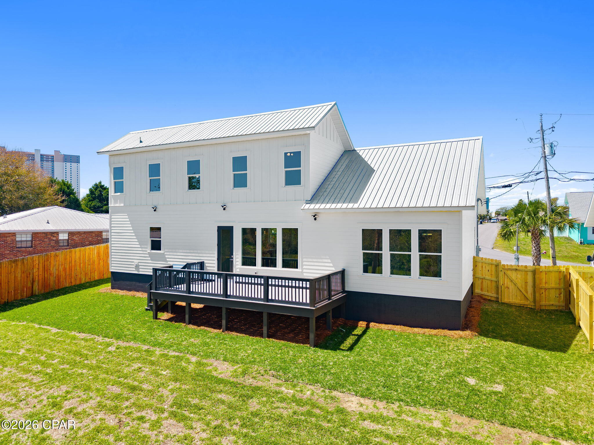 Image 3 For 229 Lullwater Drive