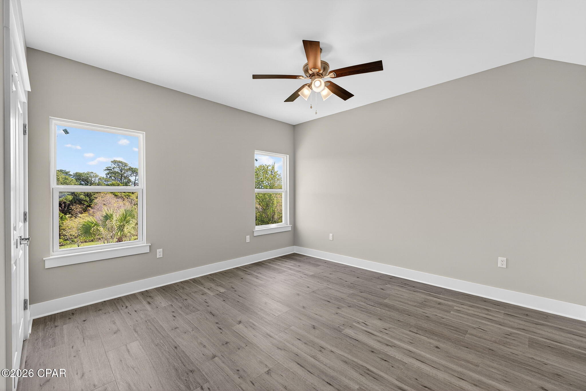Image 37 For 227 Lullwater Drive