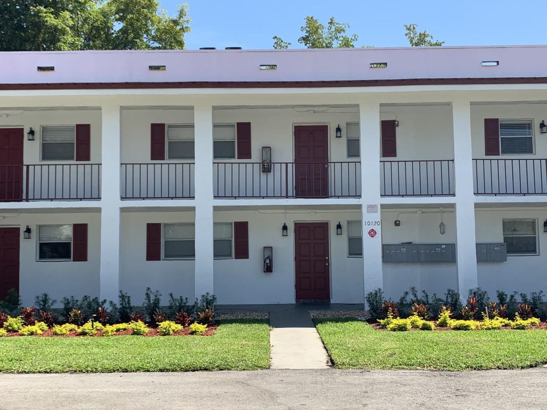 Coral Spgs Lakes 68-12 B