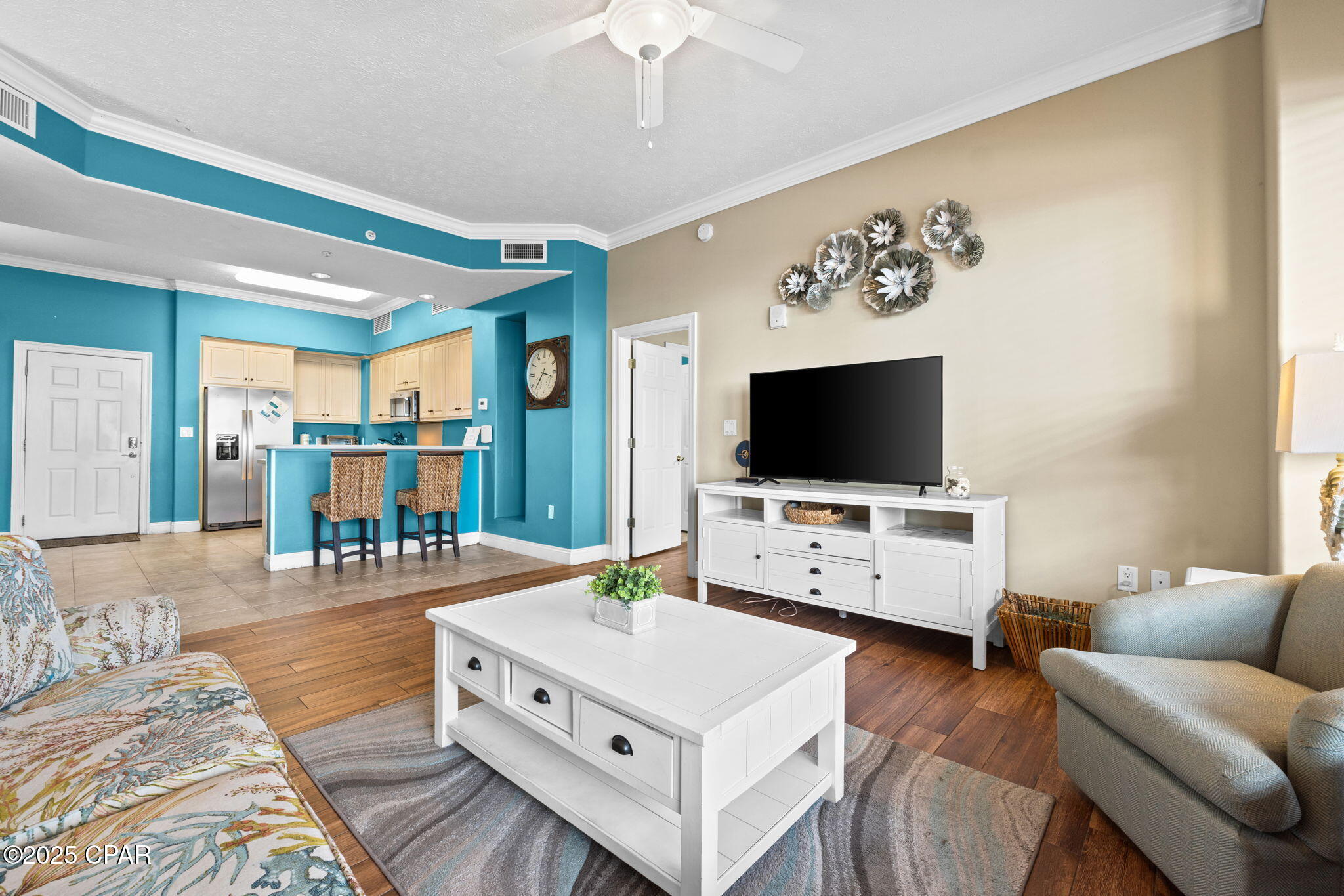 Image 10 For 8715 Surf Drive 102 B