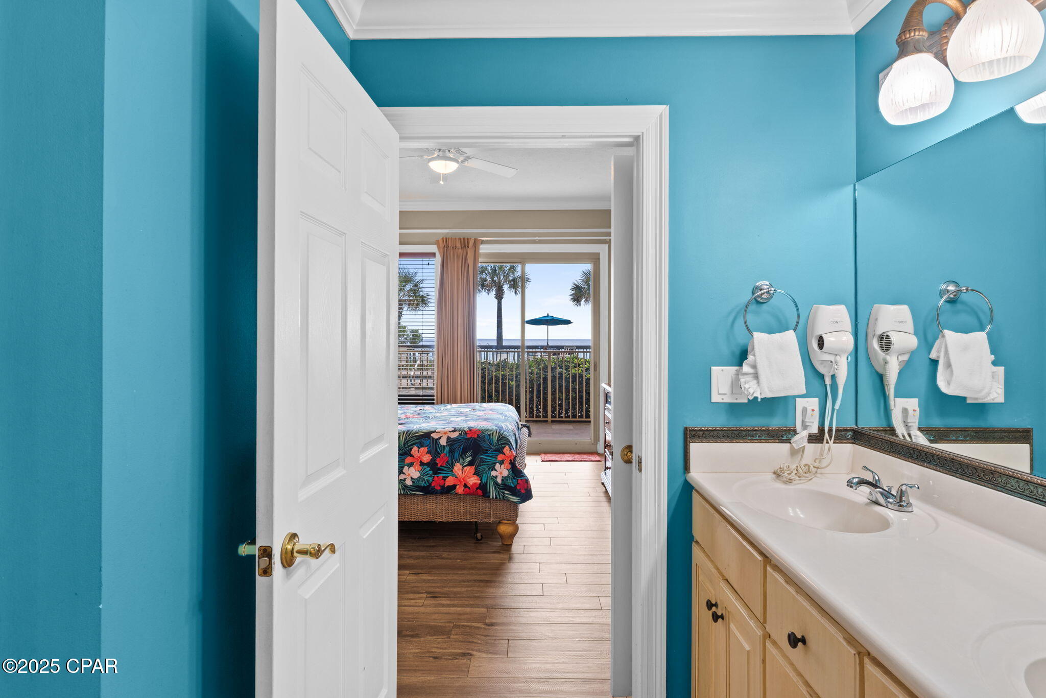 Image 19 For 8715 Surf Drive 102 B