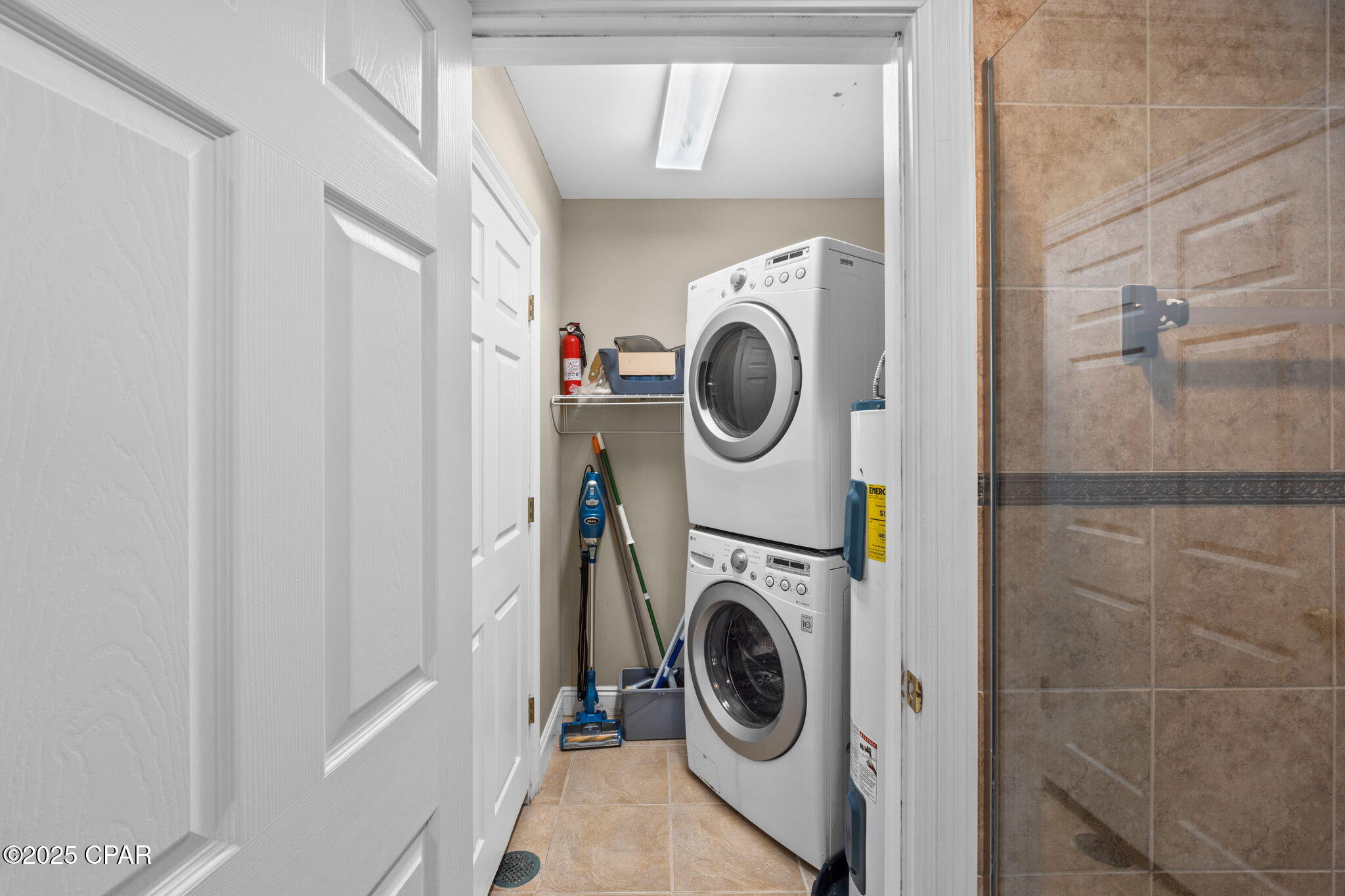 Image 20 For 8715 Surf Drive 102 B