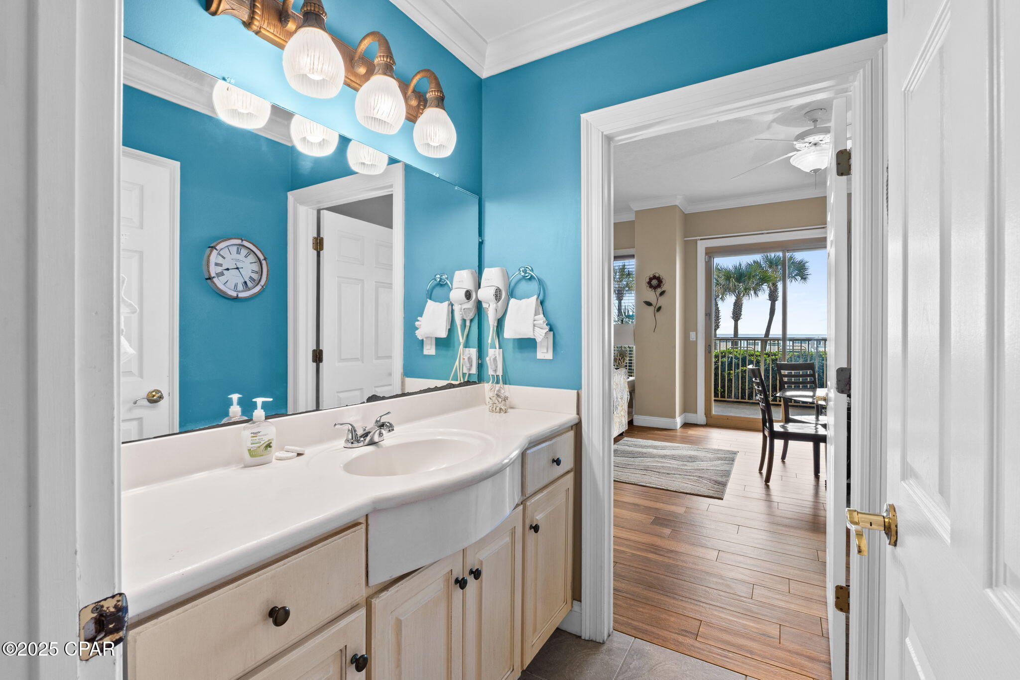 Image 28 For 8715 Surf Drive 102 B