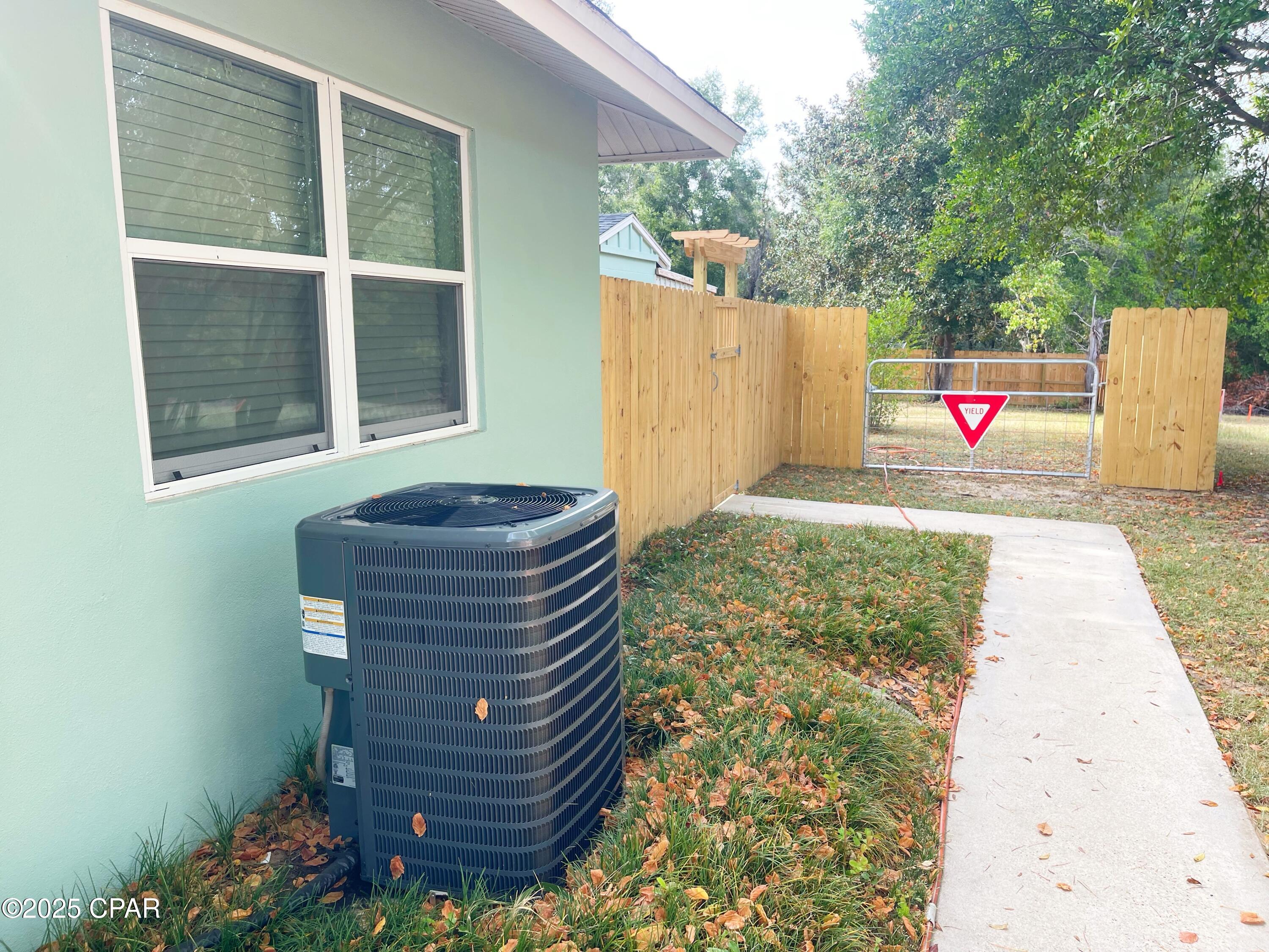 Image 37 For 2094 Morven Street