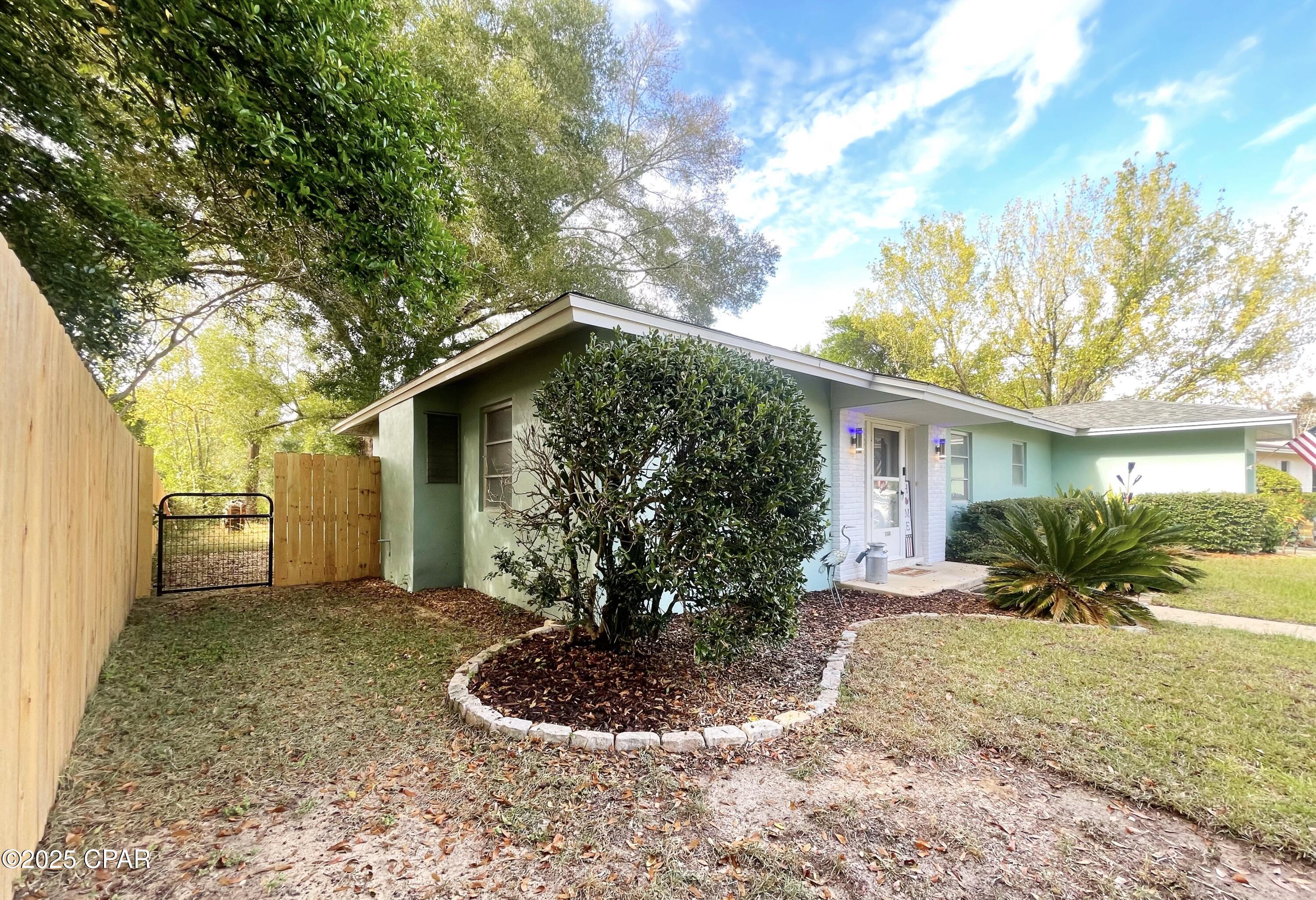 Image 38 For 2094 Morven Street