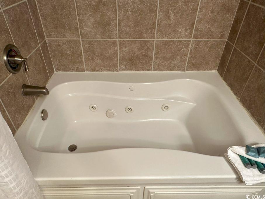 2520501 | Photo 21