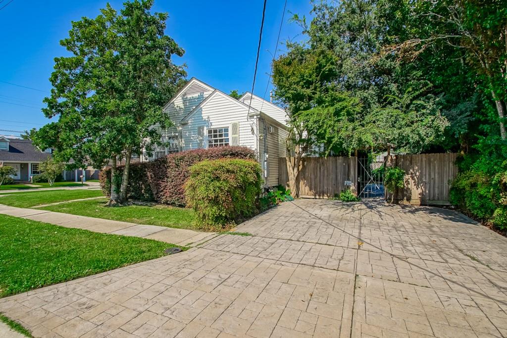 Homes for sale in New Orleans, LA | 331 Polk St, New Orleans, LA 70124 | MLS# 2517971