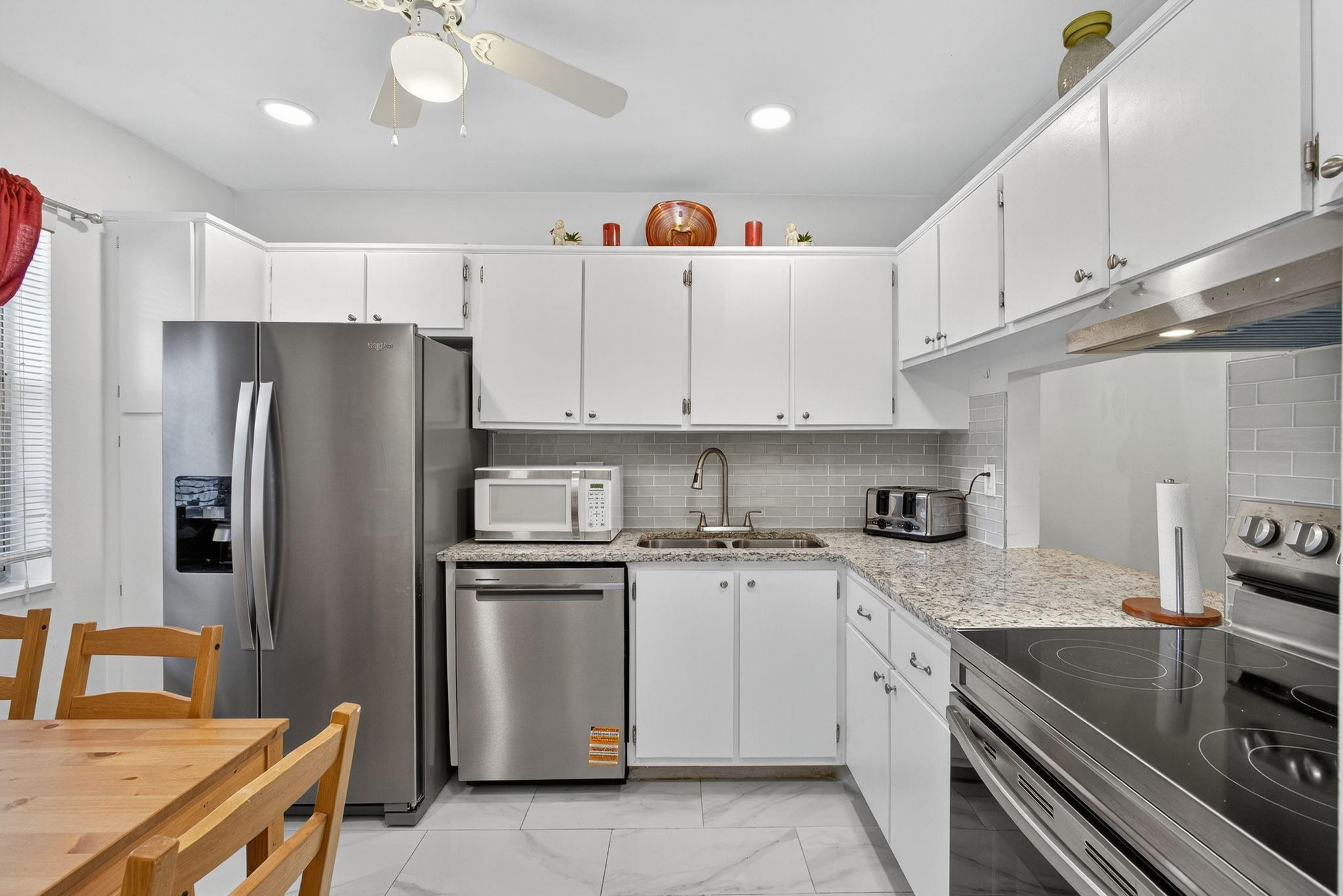 Homes for sale in West Palm Beach, FL | 224 Lake Constance Dr #224, West Palm Beach, FL 33411 | MLS# F10522918