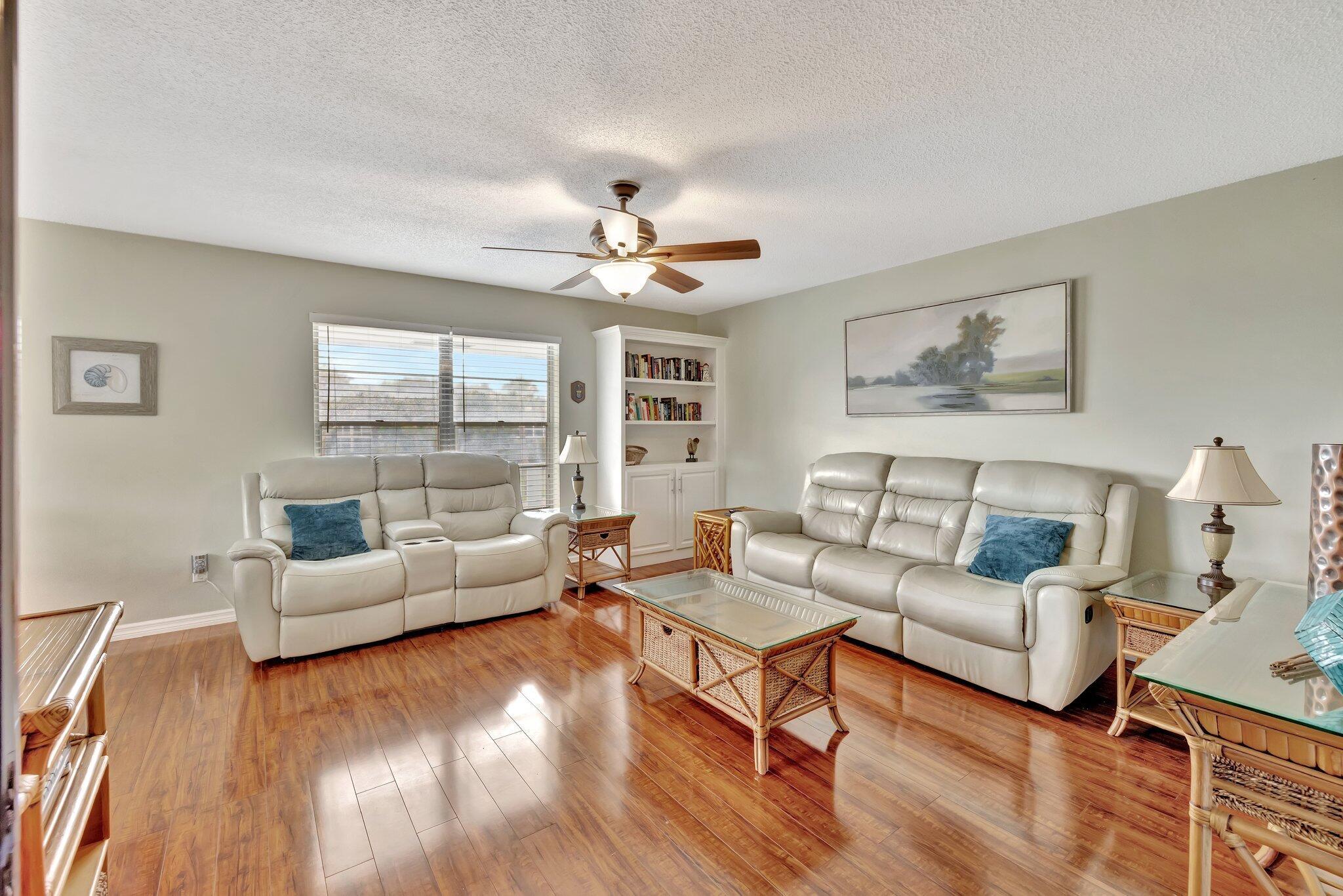 Cedar Pointe Condo Villag