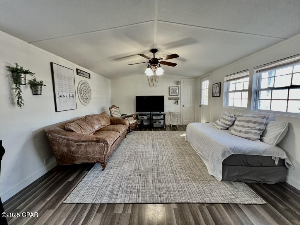 Image 6 For 115 Rembrandt Circle