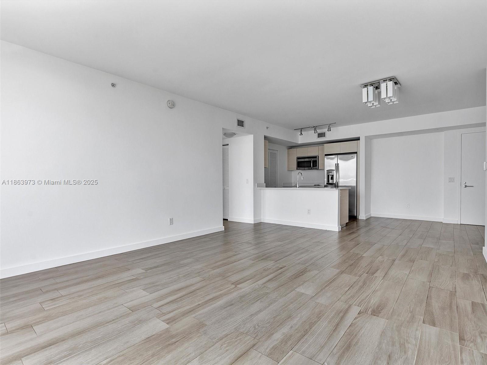 4250 Biscayne Blvd #1416, Miami FL 33137