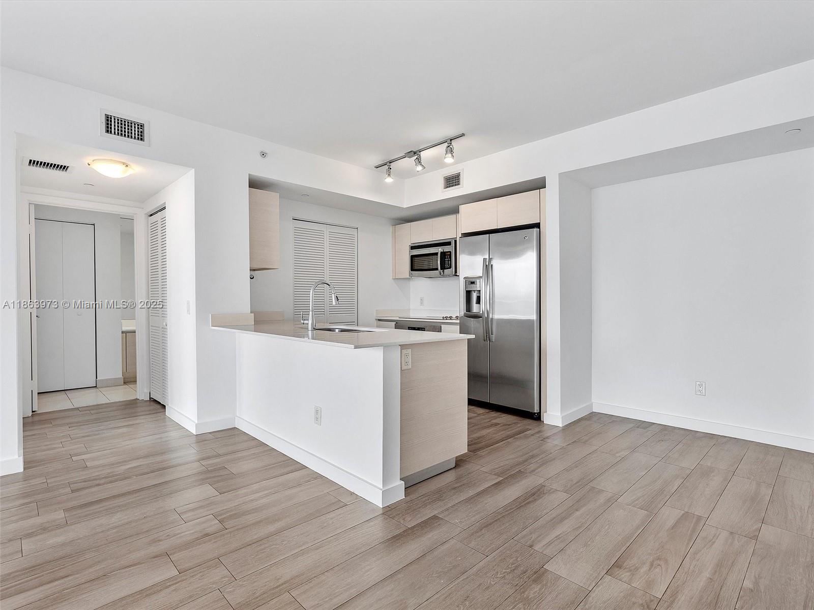 4250 Biscayne Blvd #1416, Miami FL 33137