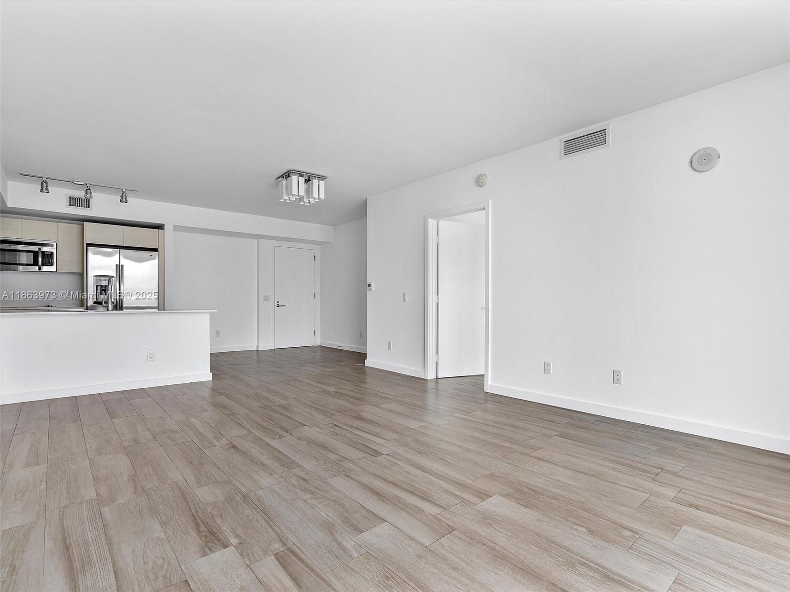 4250 Biscayne Blvd #1416, Miami FL 33137