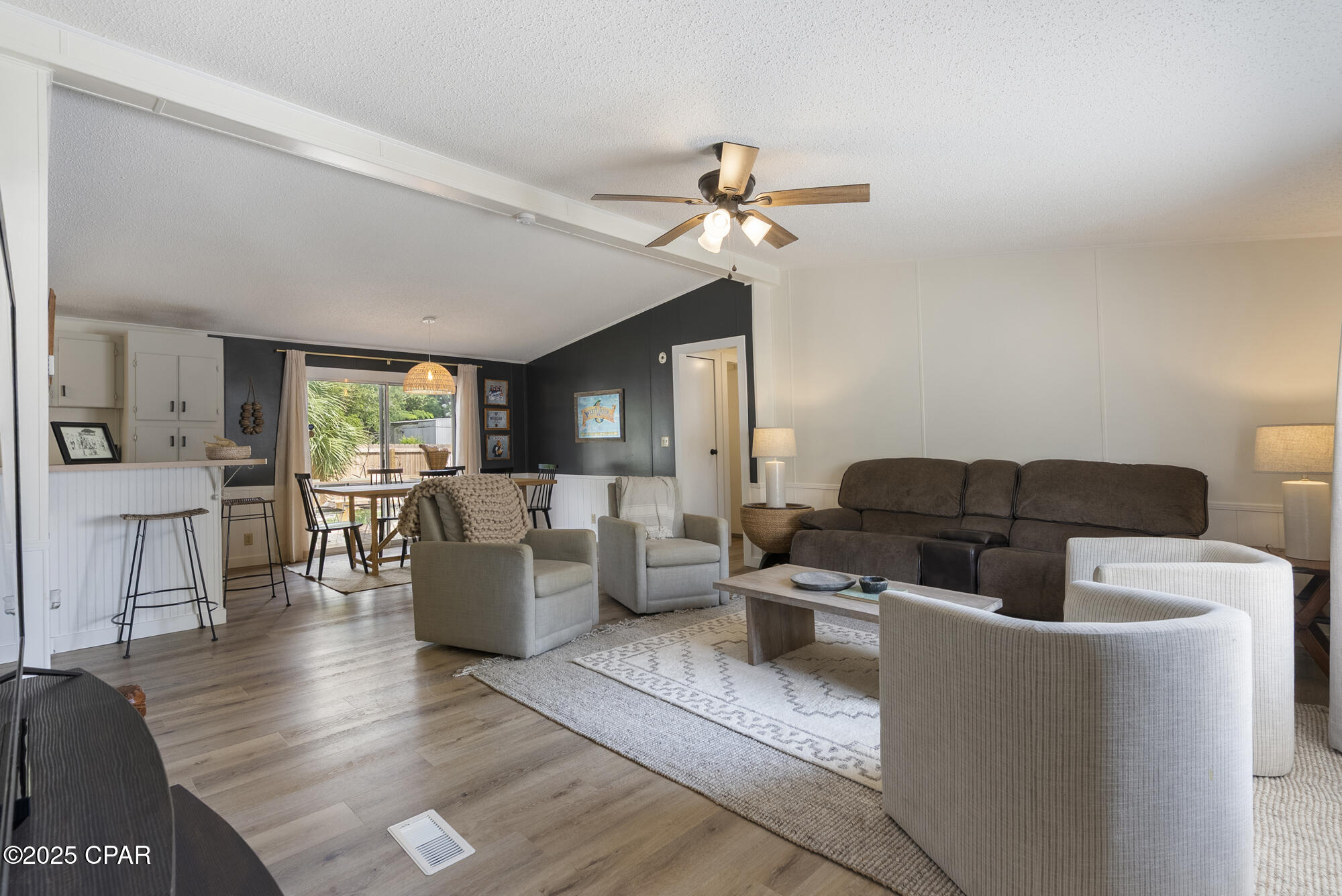 Image 11 For 224 Magnolia Drive