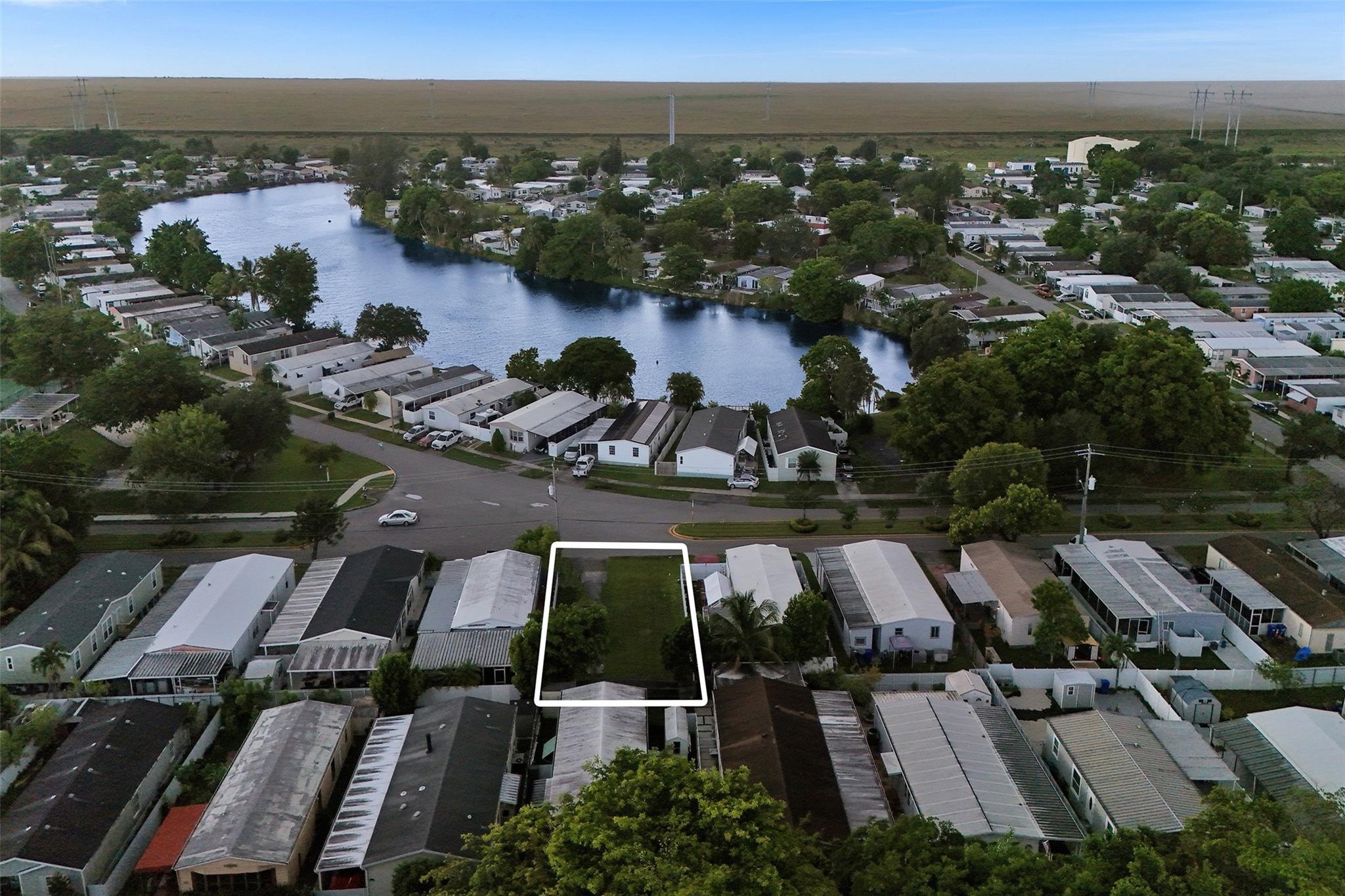 Homes for sale in Pembroke Pines, FL | 601 Nw 215th Ave, Pembroke Pines, FL 33029 | MLS# F10522969